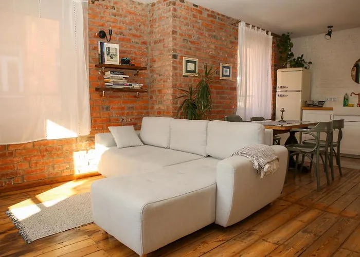 Bralu Street Apartments